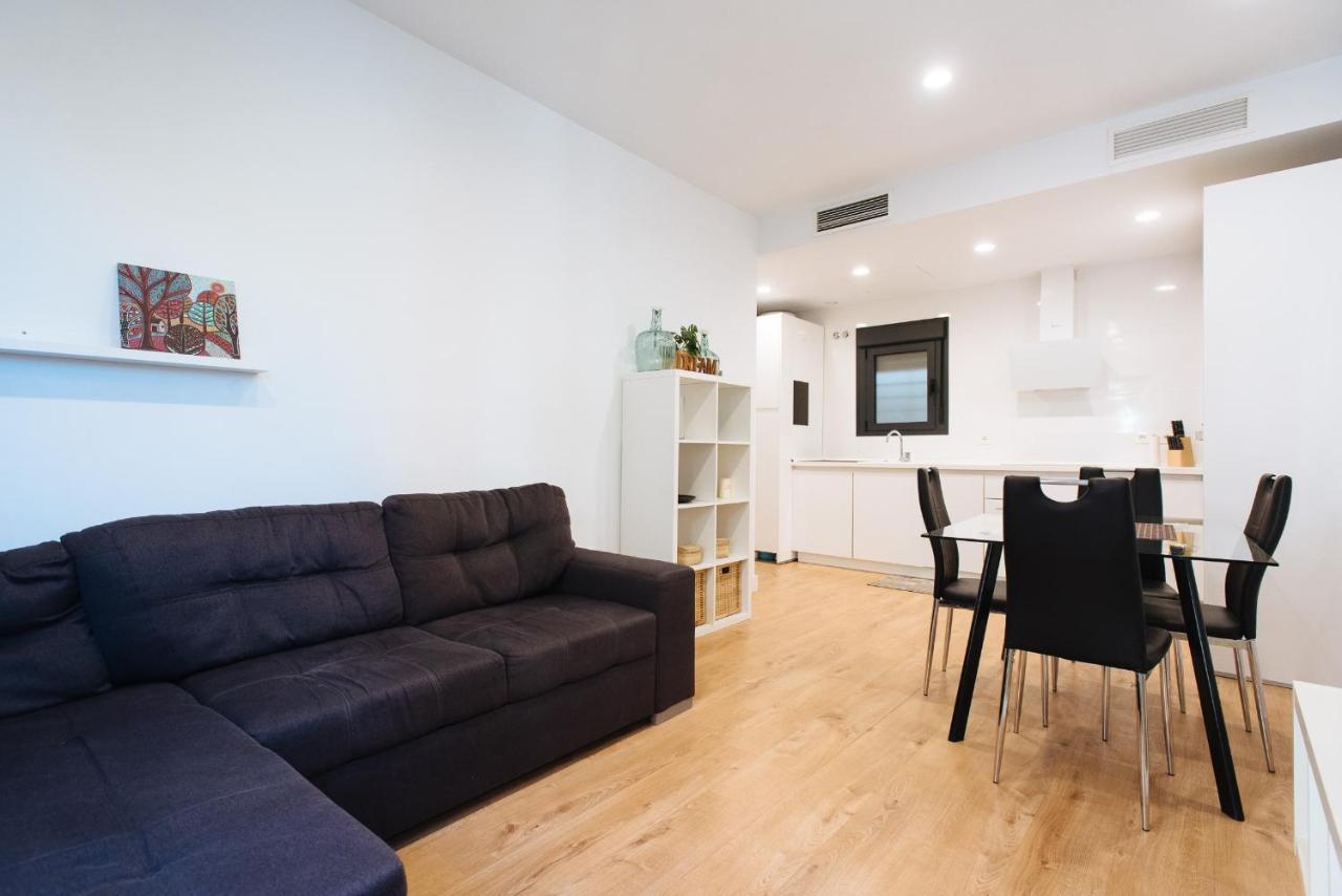 Apartamento Estelar Con Piscina Y Garaje Nervion Apartment เซบีญา ภายนอก รูปภาพ