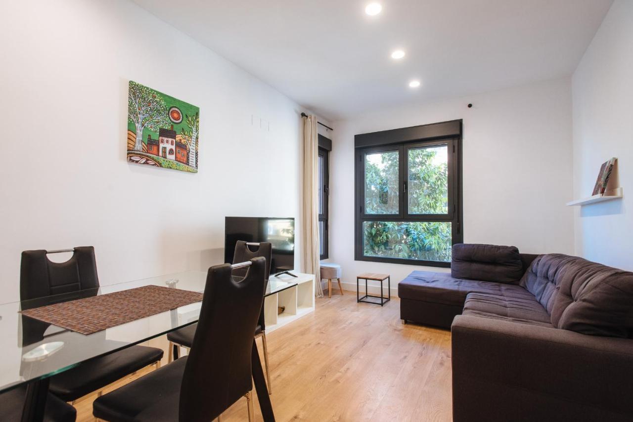 Apartamento Estelar Con Piscina Y Garaje Nervion Apartment เซบีญา ภายนอก รูปภาพ