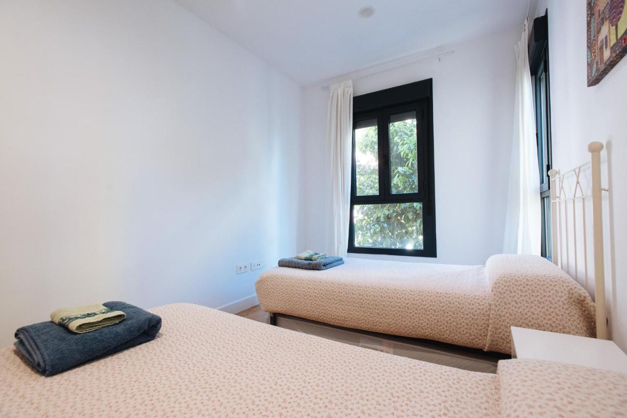 Apartamento Estelar Con Piscina Y Garaje Nervion Apartment เซบีญา ภายนอก รูปภาพ