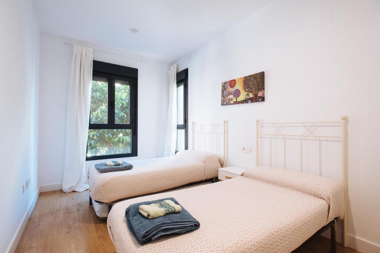 Apartamento Estelar Con Piscina Y Garaje Nervion Apartment เซบีญา ภายนอก รูปภาพ