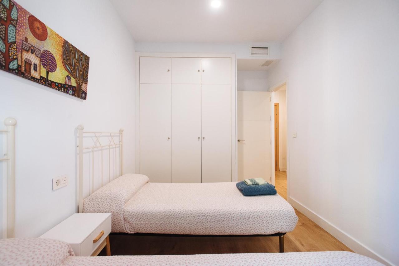 Apartamento Estelar Con Piscina Y Garaje Nervion Apartment เซบีญา ภายนอก รูปภาพ